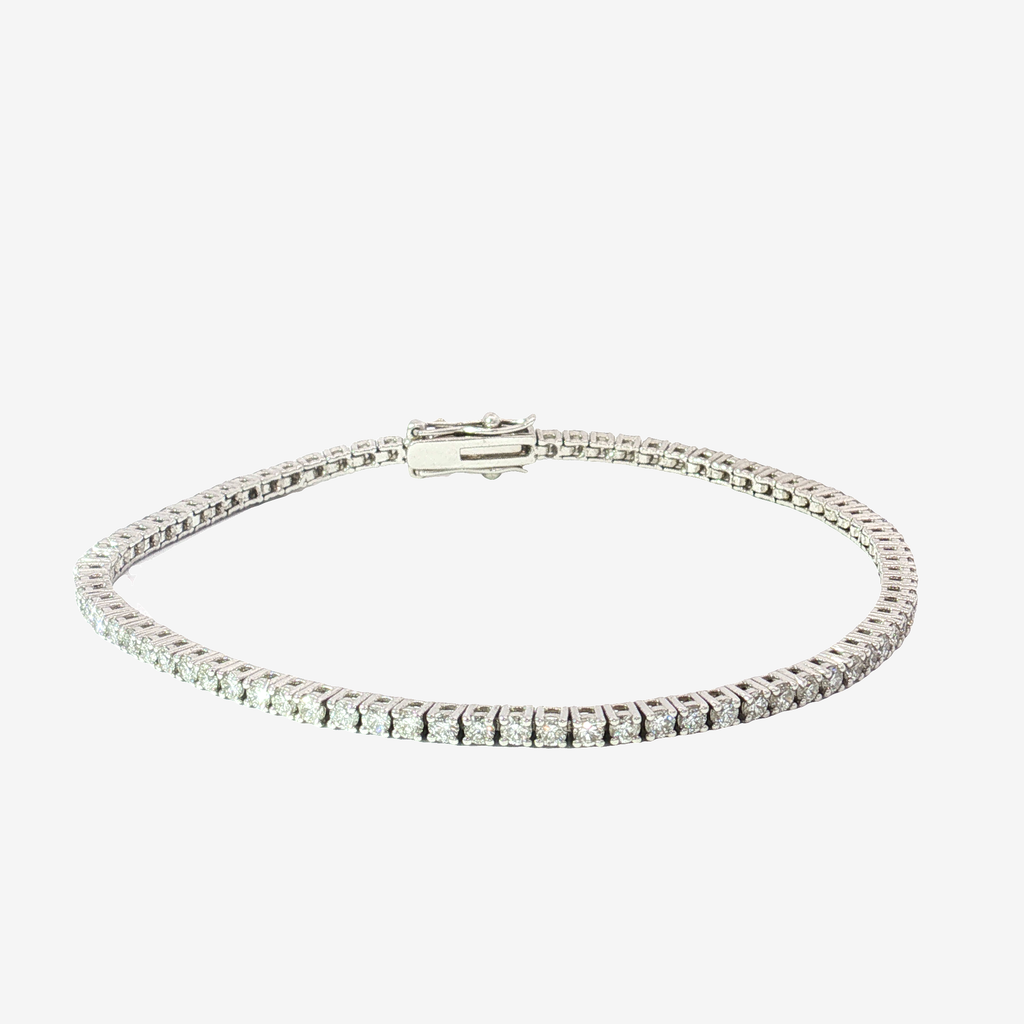 Classic Diamond Tennis Bracelet in 18K White Gold