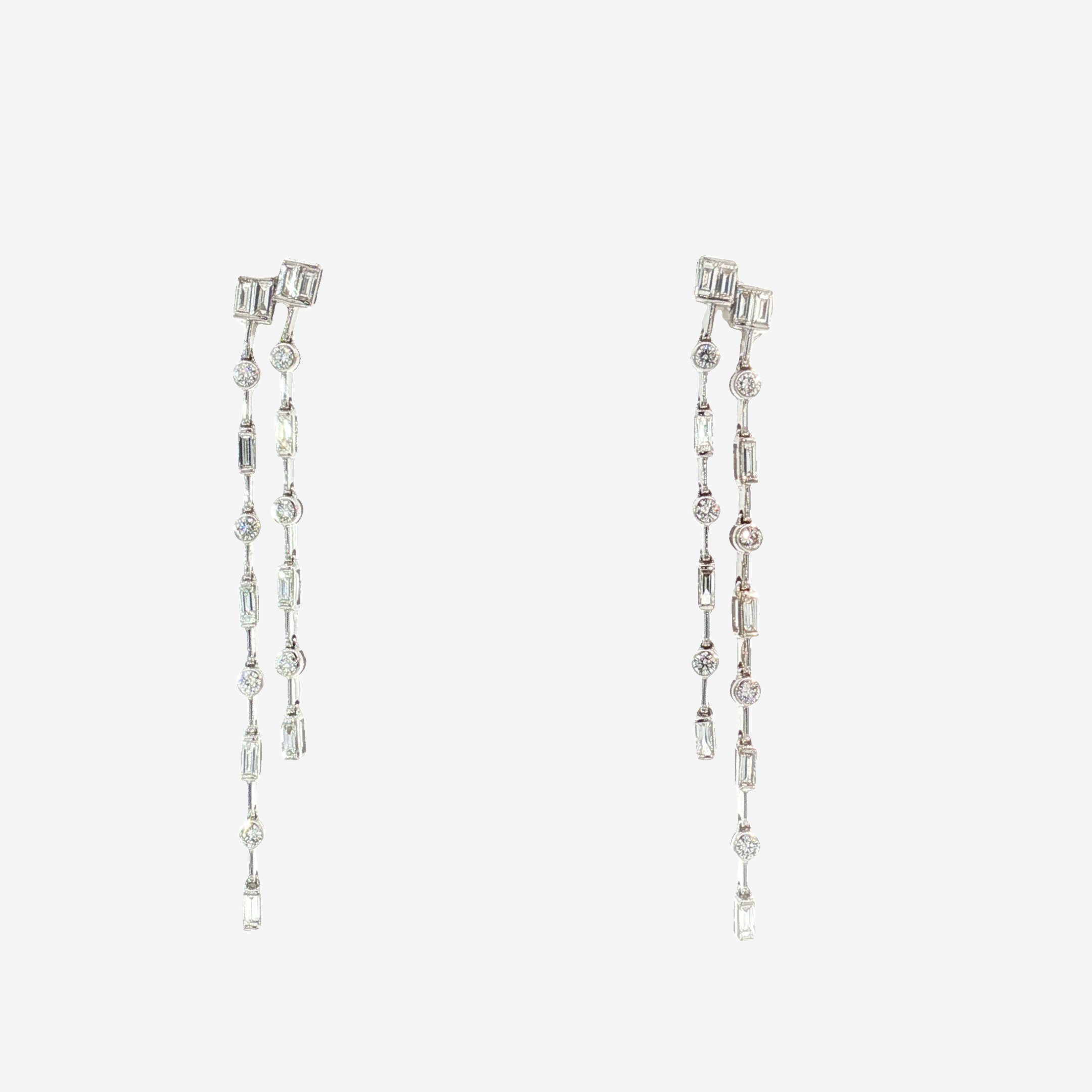 18K Diamond Dangle Earrings