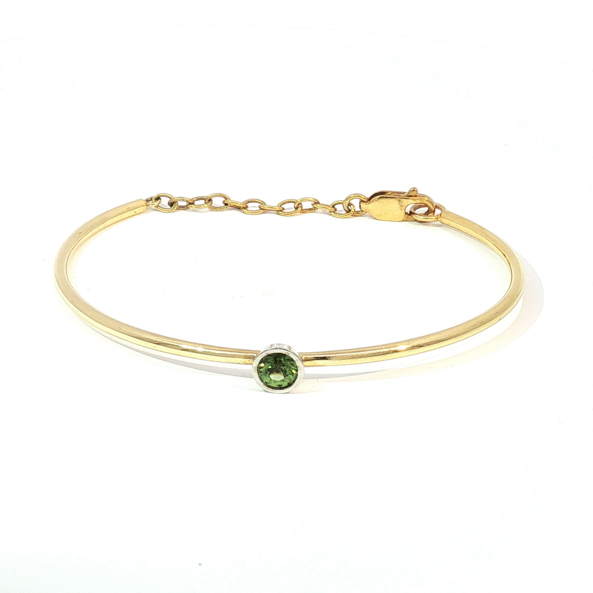 14KY Green Sapphire Bezel-Set Round Bangle