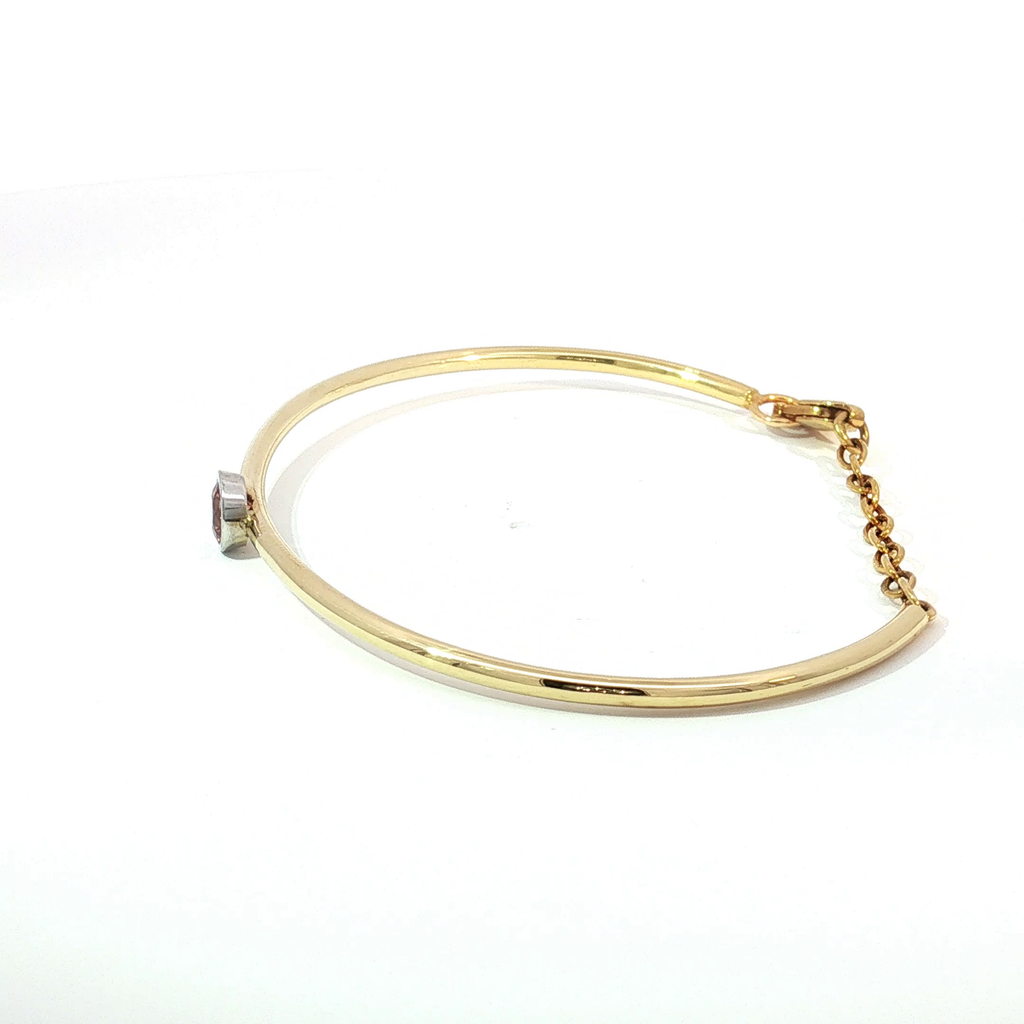 14KY Orange Sapphire Bezel-Set Bangle
