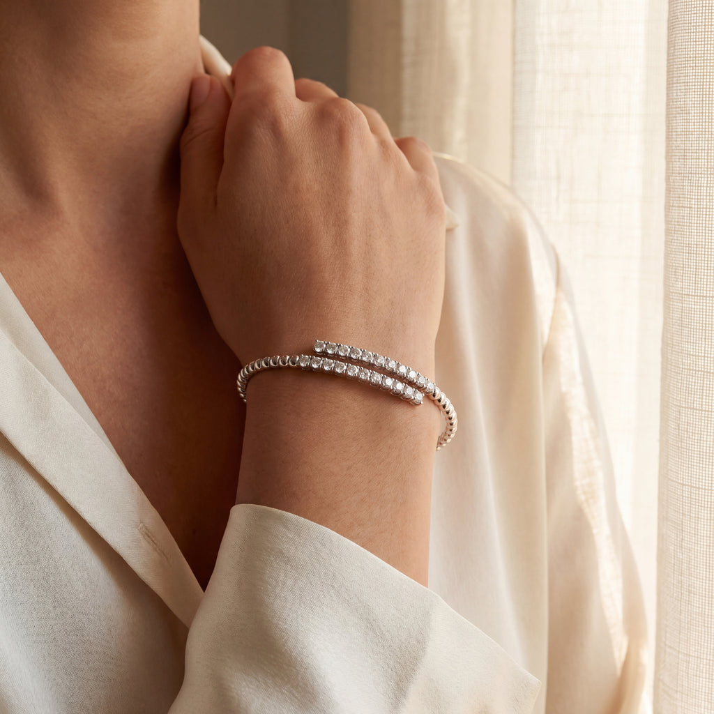 18K White Diamond Stretch You & Me Bangle