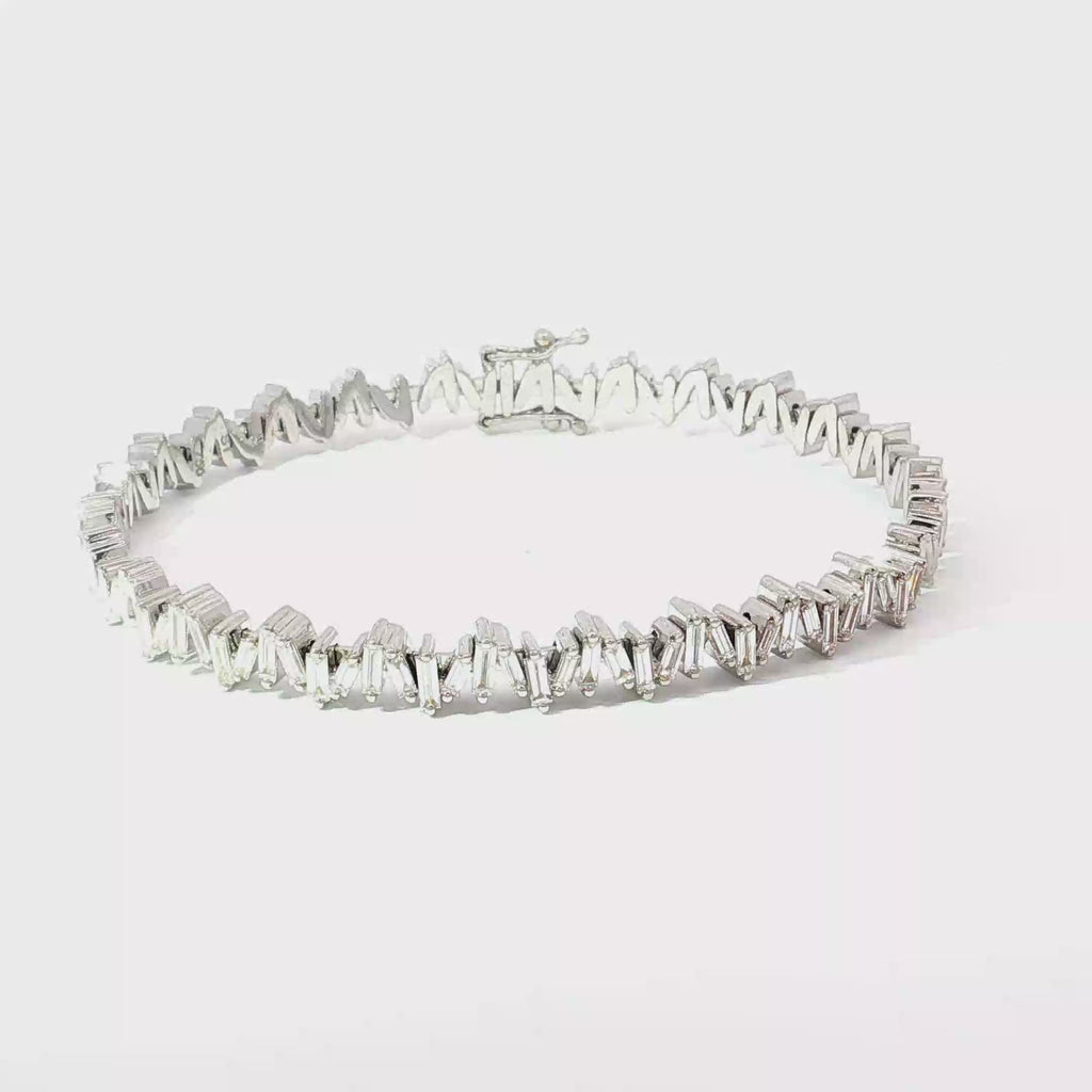 Geometric Diamond Tennis Bracelet in 18K White Gold